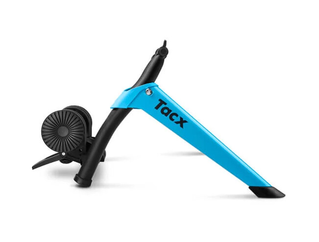 Treeningpukk Tacx Boost ja Boost Bundle sisetrenaž&ouml;&ouml;r Bundle komplekt